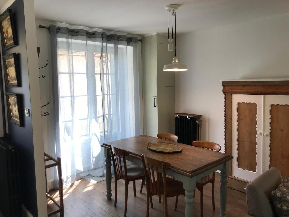 Town House Jumilhac-Le-Grand Villa Kültér fotó